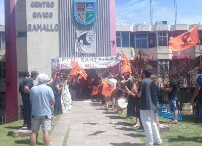 En un clima de tensi�n, asumieron los nuevos concejales