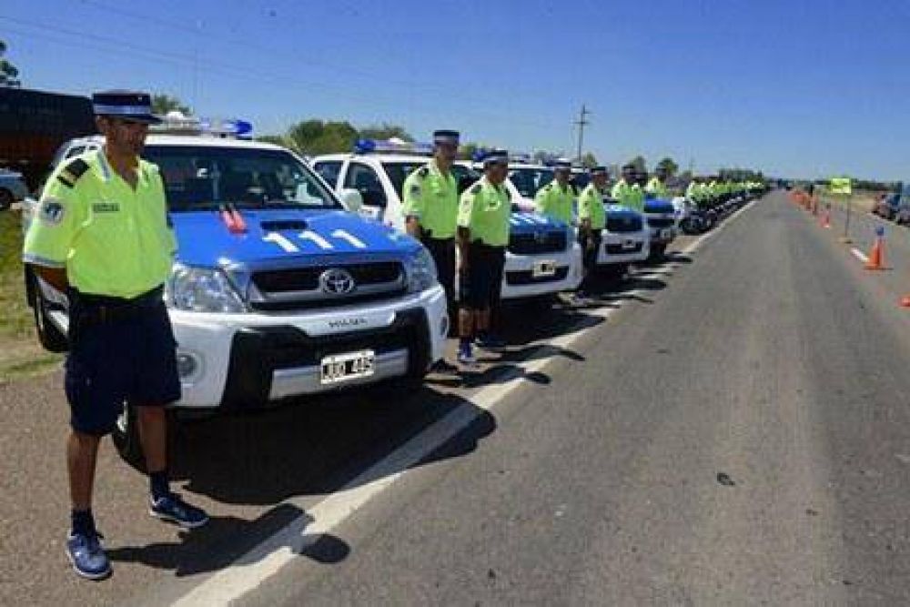 La Provincia lanza la temporada tur�stica y despliega importante operativo de seguridad en rutas 
