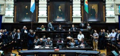 Vidal envi� a la Legislatura la reforma de ministerios