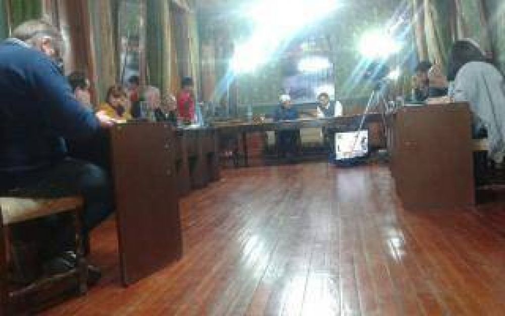 Tapalqu�: Asumieron los nuevos concejales
