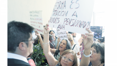La CGT eval�a una protesta