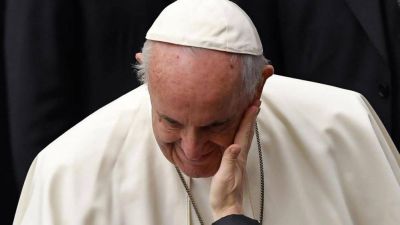 �Somos hijos y no esclavos; una l�stima perder el reposo dominical�