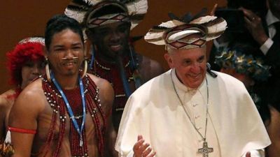 El Papa: la crisis y la deuda exterior empobrecen a Am�rica Latina