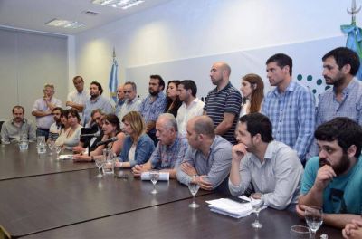 Los legisladores de Unidad Ciudadana-FpV se le plantan a las leyes de Vidal