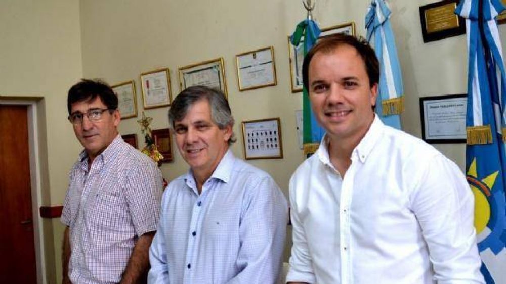 De Lillo y Oteiza fueron presentados como los nuevos secretario y director de Gobierno