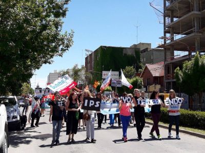 Gremios, la izquierda y el kirchnerismo marcharon contra la reforma jubilatoria