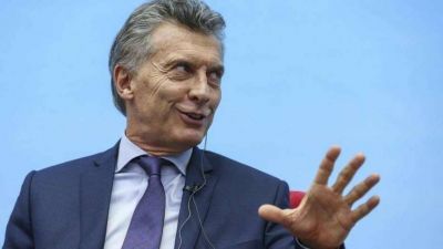 Macri acord� con los gobernadores un bono para los jubilados y el Congreso sesionar� el lunes