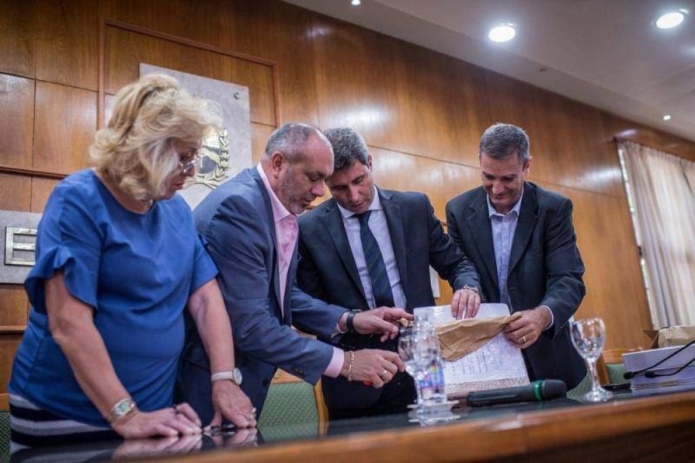 Mas de mil millones de d�lares de inversi�n para el Acueducto Gran San Juan