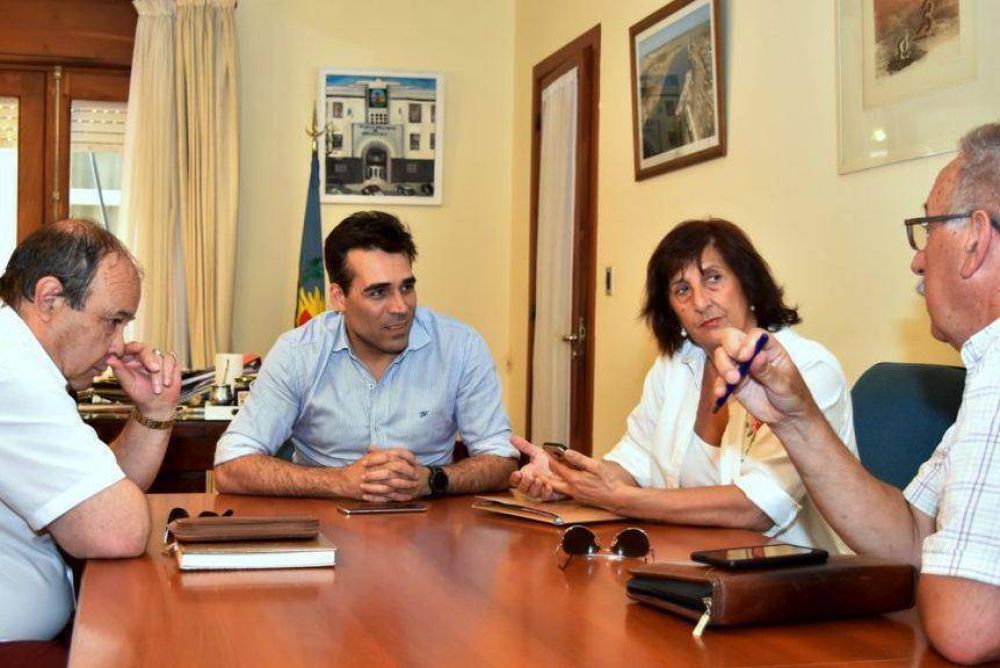 El Intendente se reuni� con la nueva Comisi�n de la Asociaci�n de Amigos del Museo