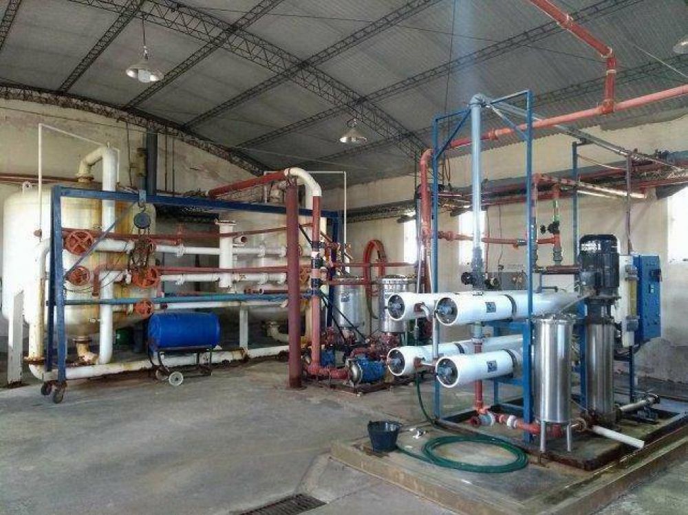 Realizan inversiones y obras en la planta de agua municipal