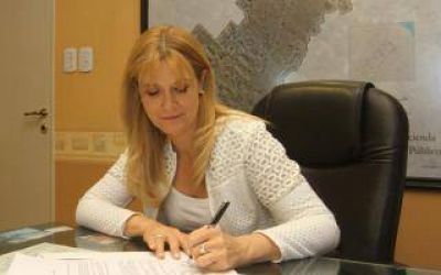 Magario pate� el tablero y anunci� bono de 5 mil pesos para municipales de La Matanza