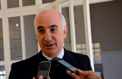 La Municipalidad depositar� sueldo y aguinaldo el 22, pero el bono sigue en el aire