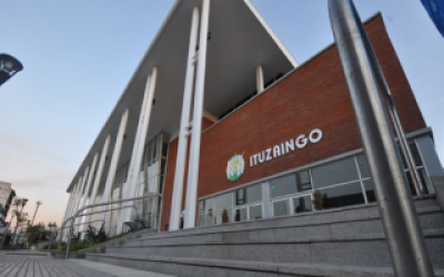 Municipalidad y dependencias de Ituzaing�, cerradas por 24 horas en adhesi�n al paro general