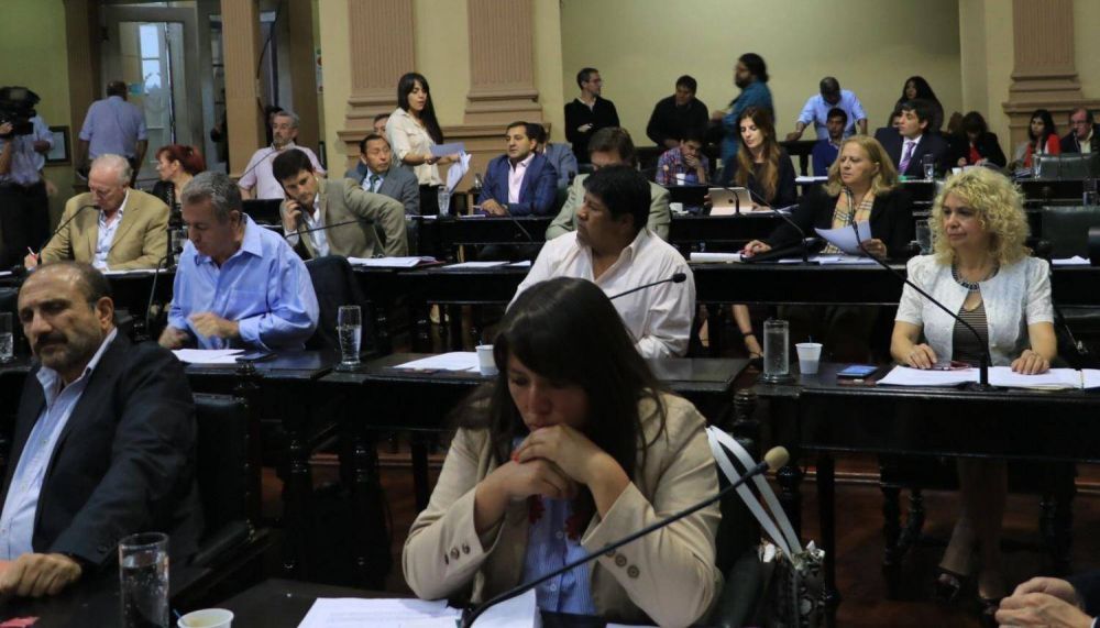 Marat�nica sesi�n de diputados para cerrar el a�o parlamentario
