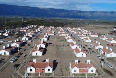 Viviendas: avanza el plan para normalizar a los adjudicatarios irregulares