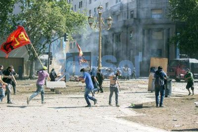 Otra jornada marcada por la violencia, el caos y la represi�n