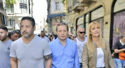 La columna del PJ conden� la violencia y se retir� de la plaza