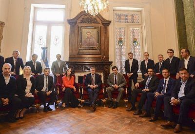 Vidal y otros diez gobernadores apoyaron la baja de las jubilaciones