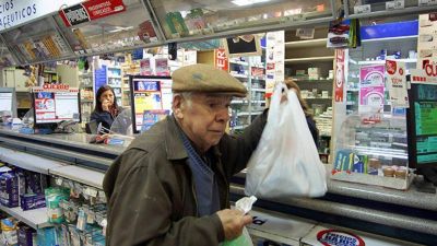 Seg�n un informe del Safyb, los jubilados gastan el 40% en medicamentos