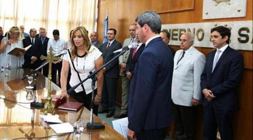 Alejandra Venerando es la nueva ministro de Salud P�blica
