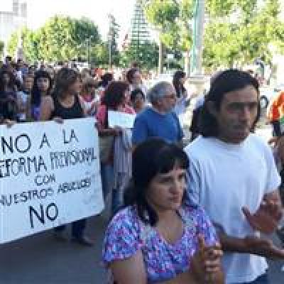 Bolivarenses le dijeron NO a la reforma previsional