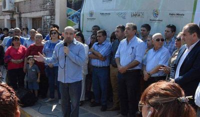 El intendente Mirolo anunci� el pago de un bono extra para fin de a�o