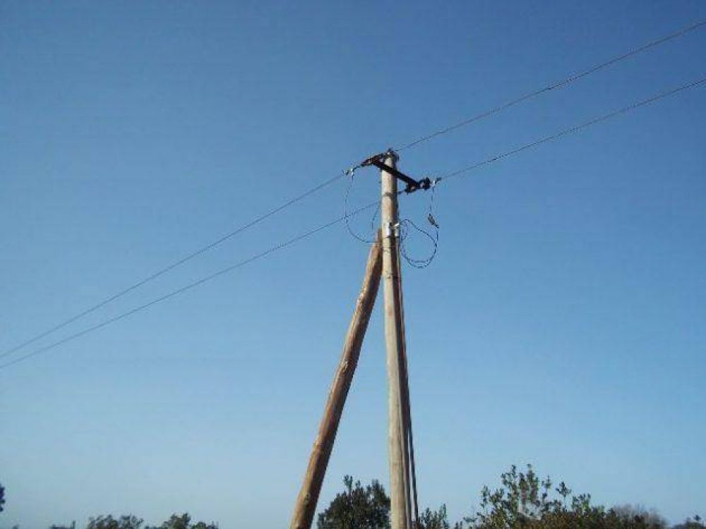 La Provincia invierte m�s de $17 millones para llevar electricidad a cinco parajes rurales