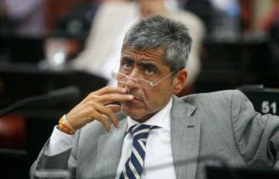 Estiman que Epec devolver� de $ 3 a $ 8 por los d�as sin luz