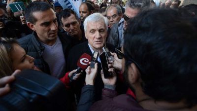 Antonio Cal� toma distancia del 