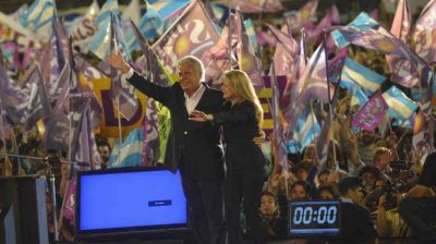 De la Sota polemiza con Aguad por el pago diferido a jubilados