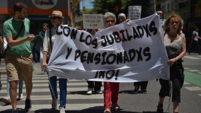 La mitad de los jubilados y pensionados del conurbano no cubre sus consumos b�sicos