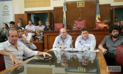�Creemos que los concejales no van a esperar todo el verano para aprobar la ordenanza m�s importante�