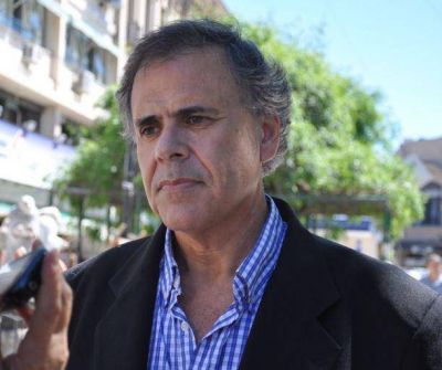 Defensor del Pueblo de Paran� consider� �perjudicial� la reforma previsional y habl� de los amparos 