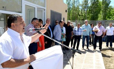 Neuqu�n municipal: Pileta y Formaci�n Profesional, dos nuevas conquistas de la CTM