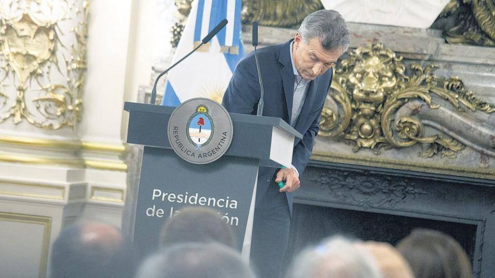 El peor mes de Macri