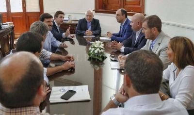 Terminal de �mnibus: la provincia extender� el comodato a la ciudad