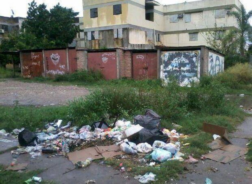Multar�n a quienes arrojen basura en la v�a p�blica