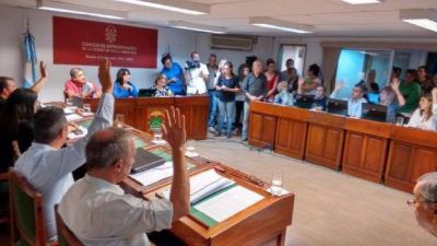 La �ltima sesi�n del a�o del Concejo con subas de agua, cloacas y boleto urbano