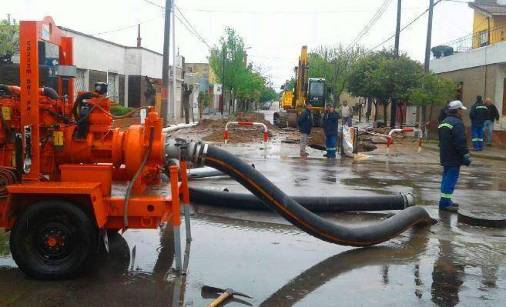 Lezcano contra funcionarios municipales