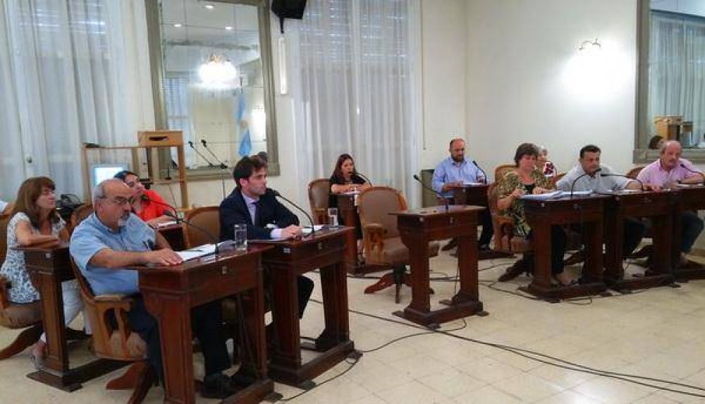 Presupuesto y Tarifaria 2018, por mayor�a