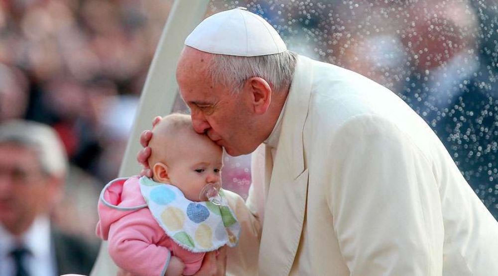 El Papa hace conmovedor llamado por los ni�os en el D�a de los Santos Inocentes
