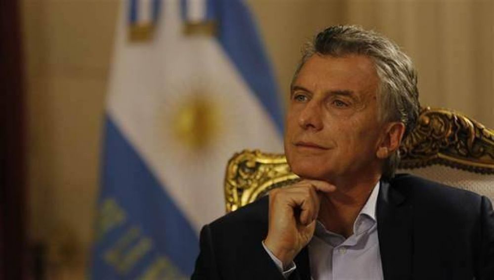 Macri busca reducir cargos y ahorrar ms de $ 1000 millones
