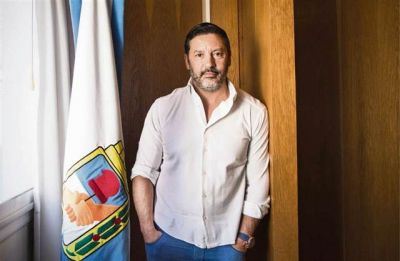 Gustavo Men�ndez: 