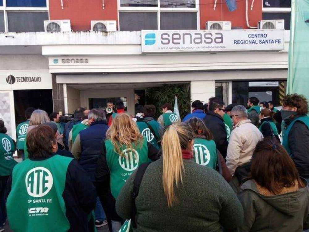 Despidos en Senasa: estado de asamblea permanente y movilizacin
