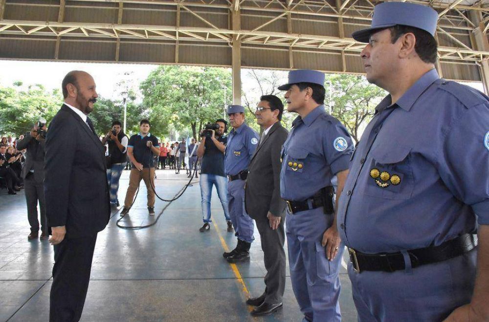 El gobernador Insfran presidio el acto de ascenso de efectivos policiales