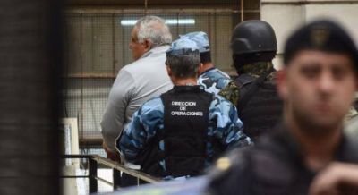 Obreros de la Uocra aseguran que el 'Pata' Medina controla patotas desde la c�rcel