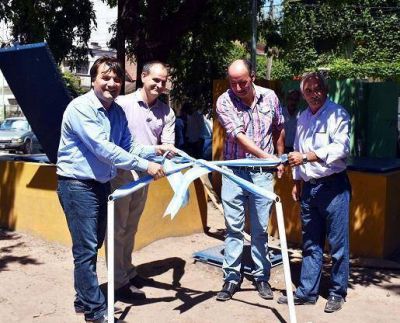 General Rodr�guez y ABSA pusieron en marcha una obra en la plaza central Mart�n Rodr�guez