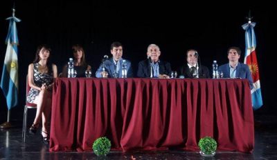 Termas de R�o Hondo: El intendente Mukdise brinda su mensaje anual