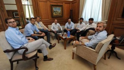 El Gobierno, inquieto por los pasos del PJ para salir del estado an�rquico