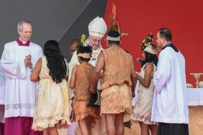Mapuches, gentes de la Amazon�a y los 